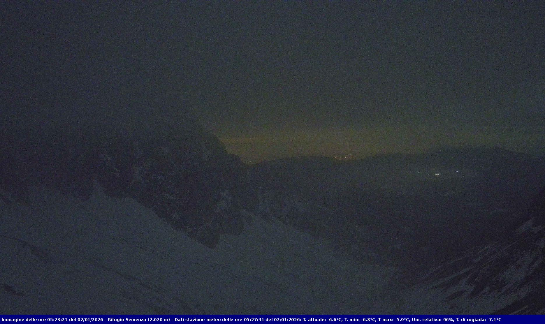 Webcam Rif. Semenza - 2020m - puntamento verso la Piana del Cansiglio e la pianura veneta in direzione sud-ovest