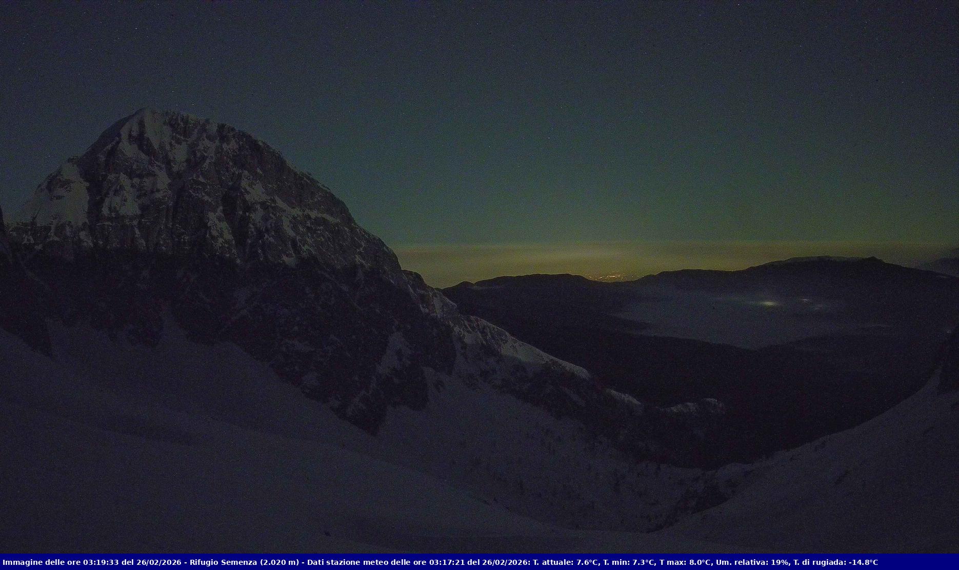 Webcam Rif. Semenza - 2020m - puntamento verso la Piana del Cansiglio e la pianura veneta in direzione sud-ovest