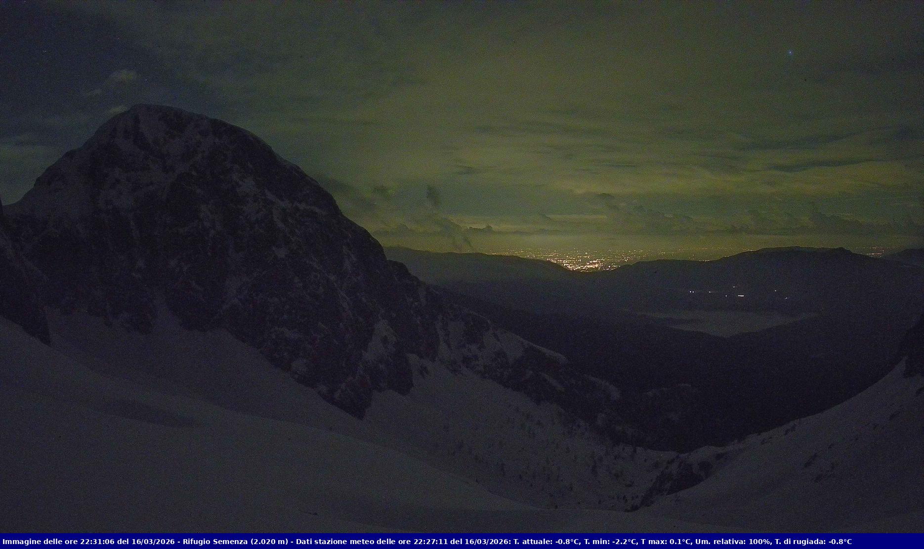 Webcam Rif. Semenza - 2020m - puntamento verso la Piana del Cansiglio e la pianura veneta in direzione sud-ovest