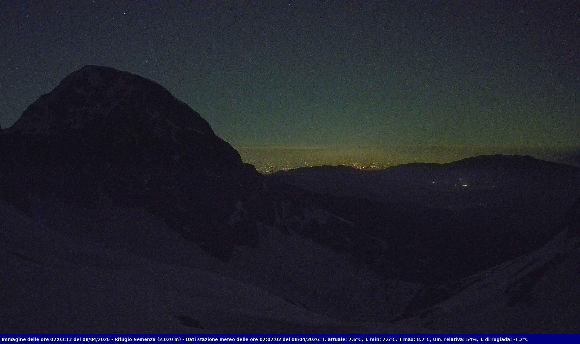 Webcam Rif. Semenza - 2020m - puntamento verso la Piana del Cansiglio e la pianura veneta in direzione sud-ovest
