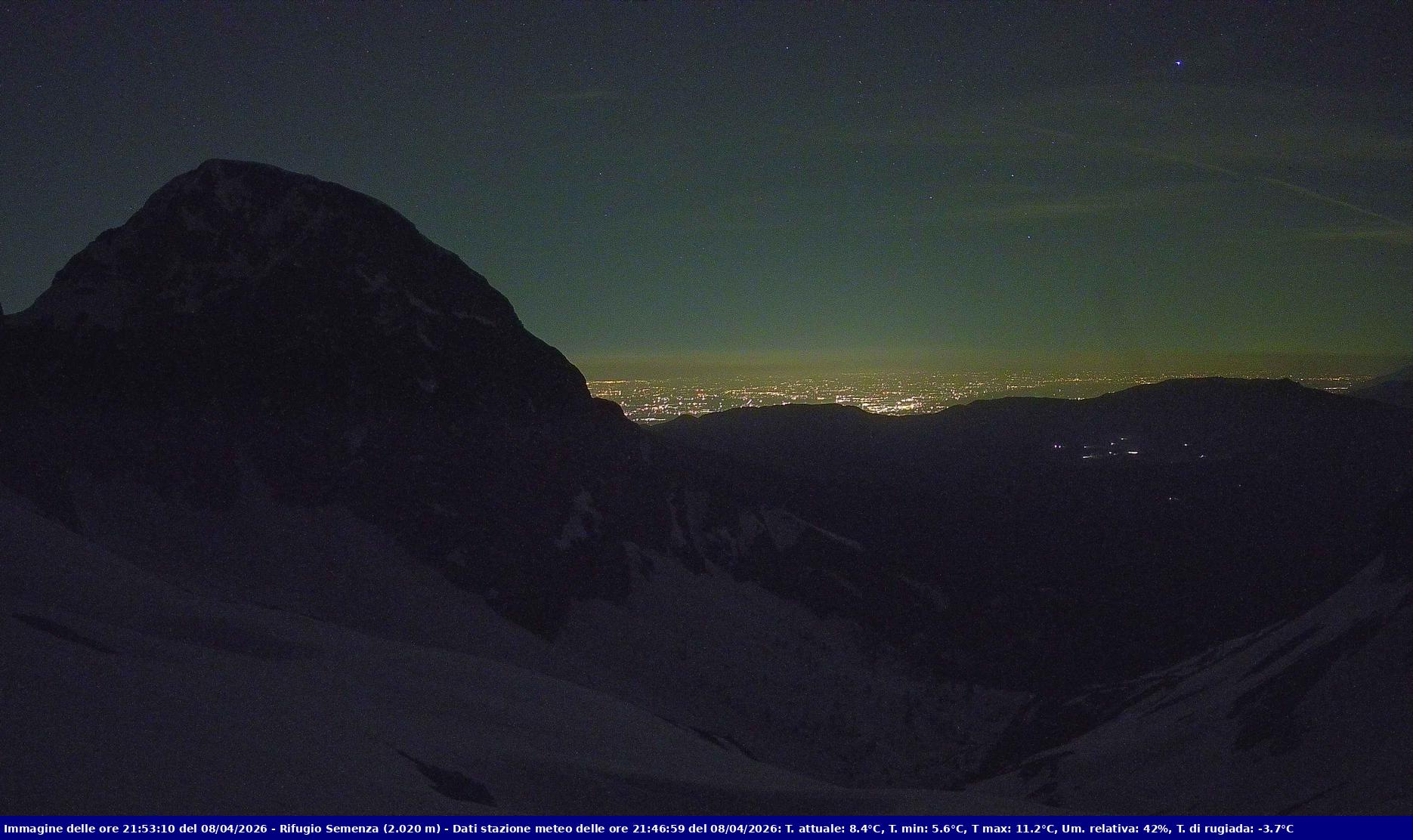 Webcam Rif. Semenza - 2020m - puntamento verso la Piana del Cansiglio e la pianura veneta in direzione sud-ovest