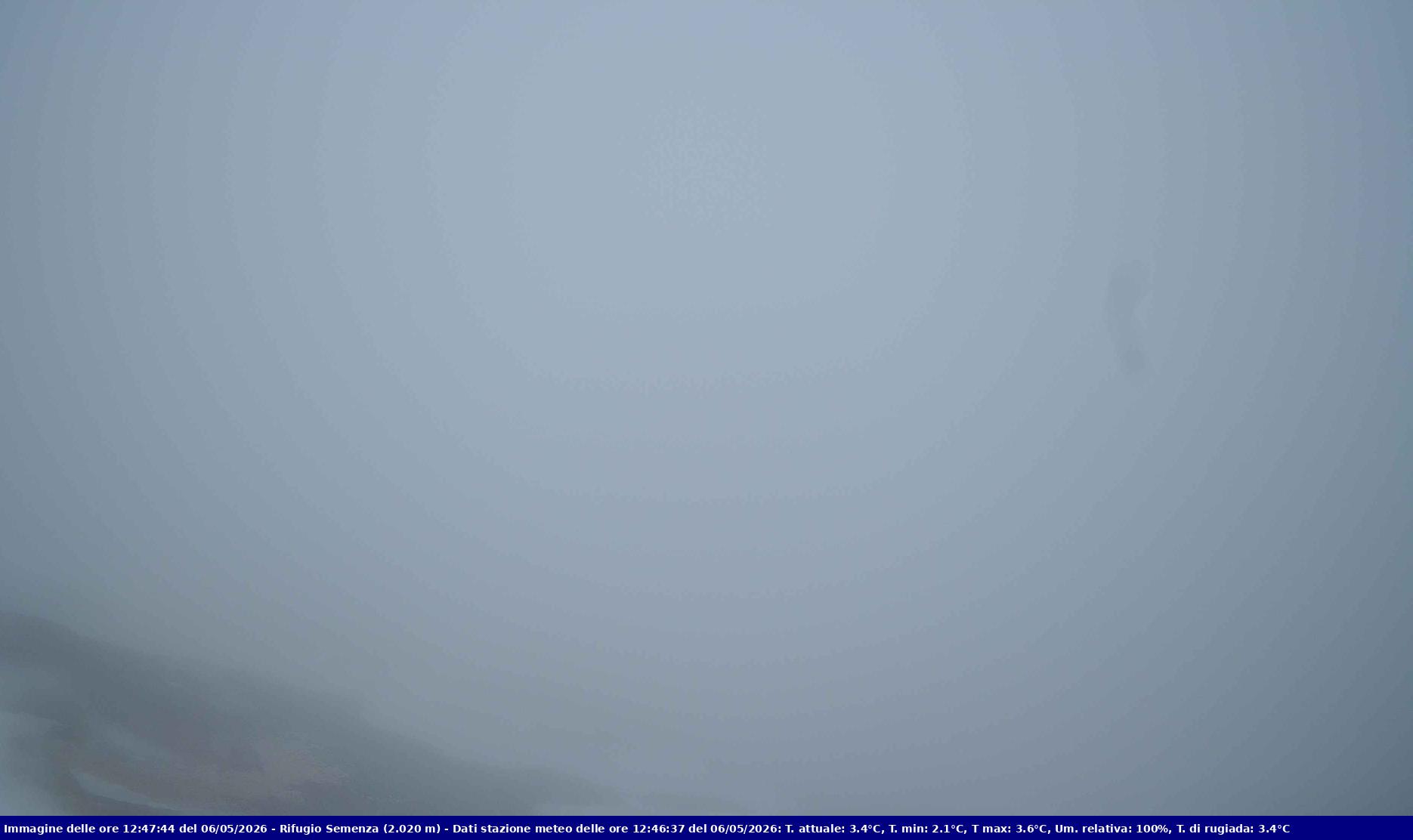 Webcam Rif. Semenza - 2020m - puntamento verso la Piana del Cansiglio e la pianura veneta in direzione sud-ovest