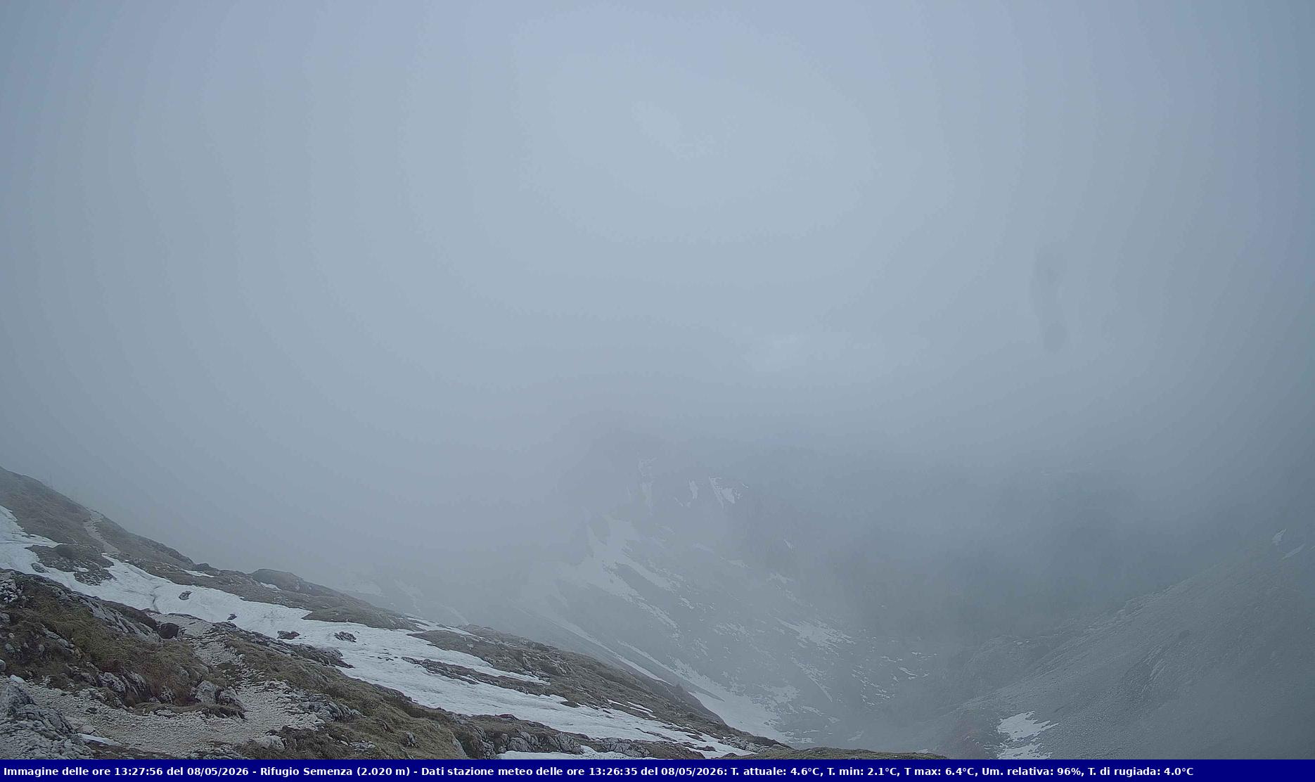 Webcam Rif. Semenza - 2020m - puntamento verso la Piana del Cansiglio e la pianura veneta in direzione sud-ovest
