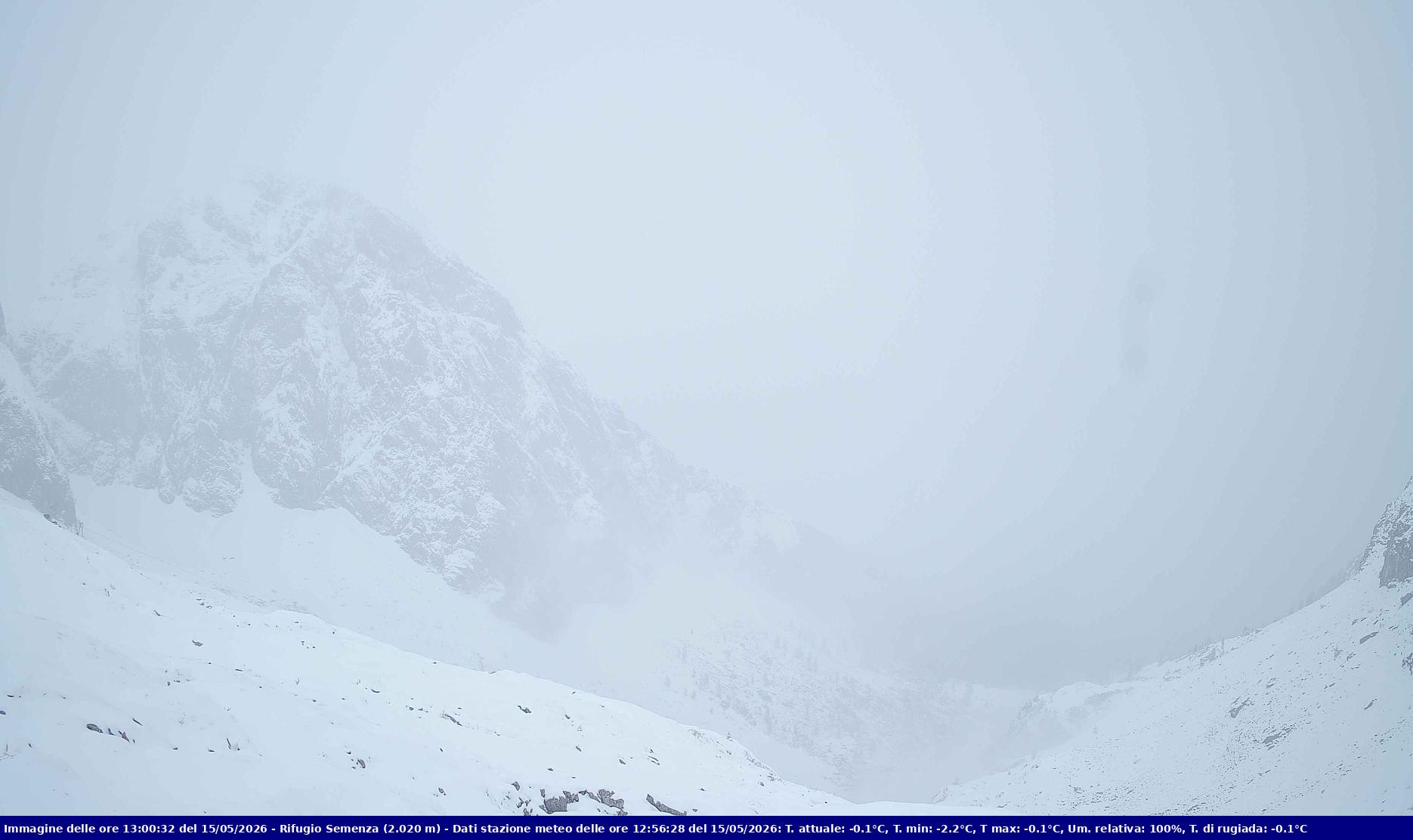 Webcam Rif. Semenza - 2020m - puntamento verso la Piana del Cansiglio e la pianura veneta in direzione sud-ovest
