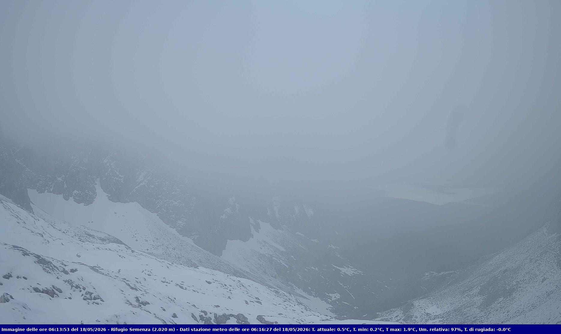 Webcam Rif. Semenza - 2020m - puntamento verso la Piana del Cansiglio e la pianura veneta in direzione sud-ovest