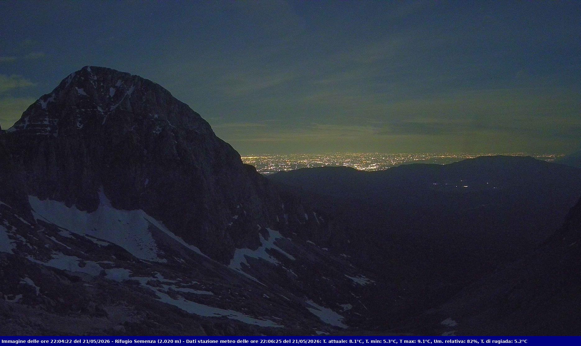 Webcam Rif. Semenza - 2020m - puntamento verso la Piana del Cansiglio e la pianura veneta in direzione sud-ovest