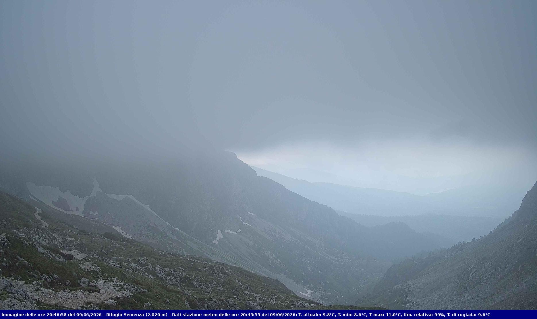 Webcam Rif. Semenza - 2020m - puntamento verso la Piana del Cansiglio e la pianura veneta in direzione sud-ovest