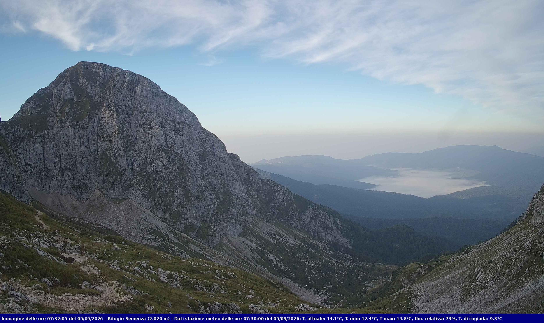 Webcam Rif. Semenza - 2020m - puntamento verso la Piana del Cansiglio e la pianura veneta in direzione sud-ovest