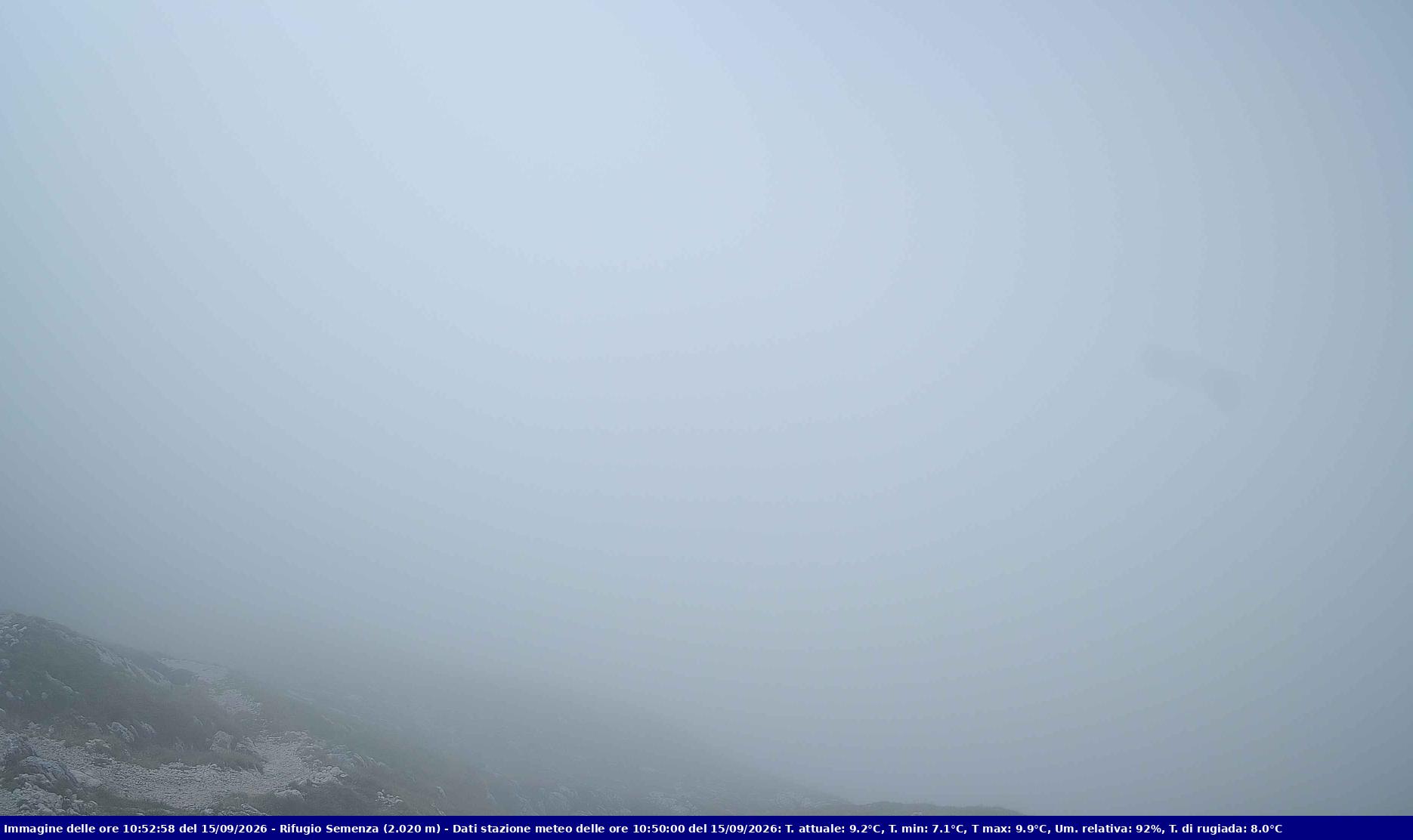 Webcam Rif. Semenza - 2020m - puntamento verso la Piana del Cansiglio e la pianura veneta in direzione sud-ovest