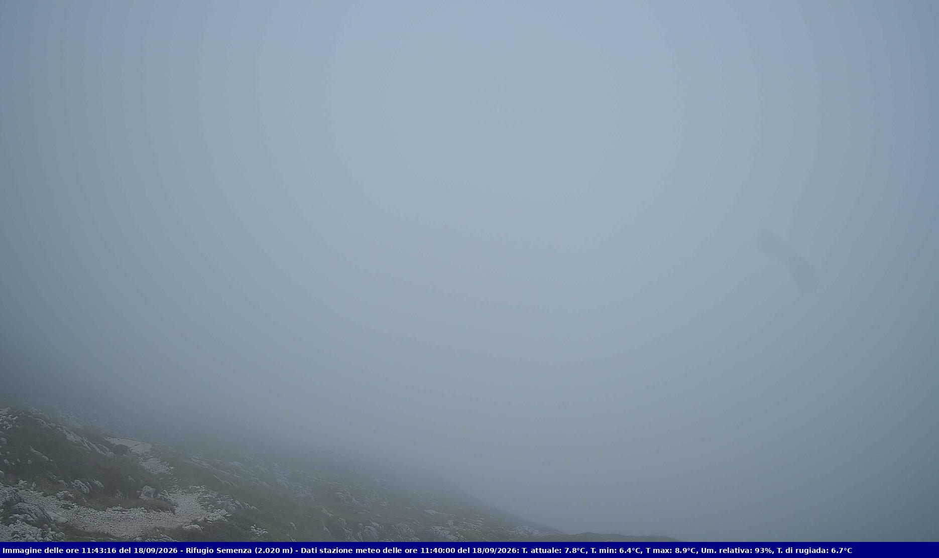 Webcam Rif. Semenza - 2020m - puntamento verso la Piana del Cansiglio e la pianura veneta in direzione sud-ovest