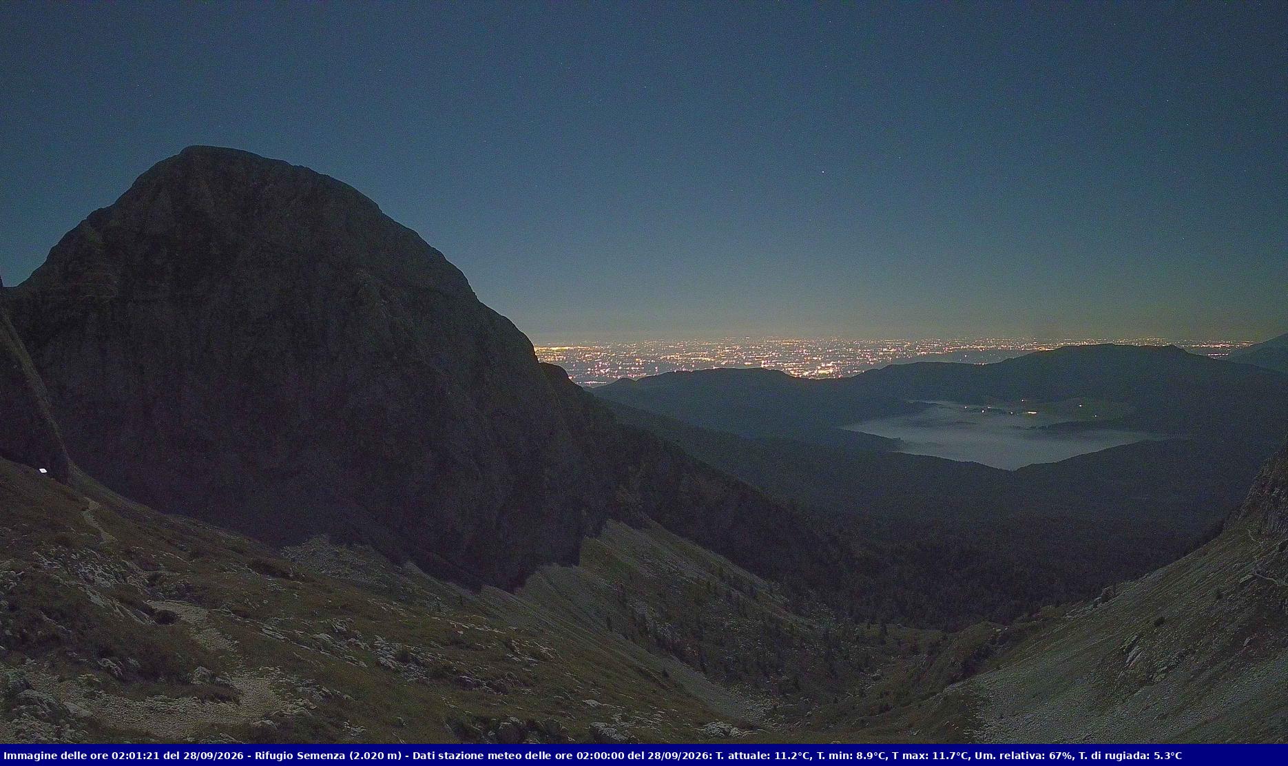Webcam Rif. Semenza - 2020m - puntamento verso la Piana del Cansiglio e la pianura veneta in direzione sud-ovest