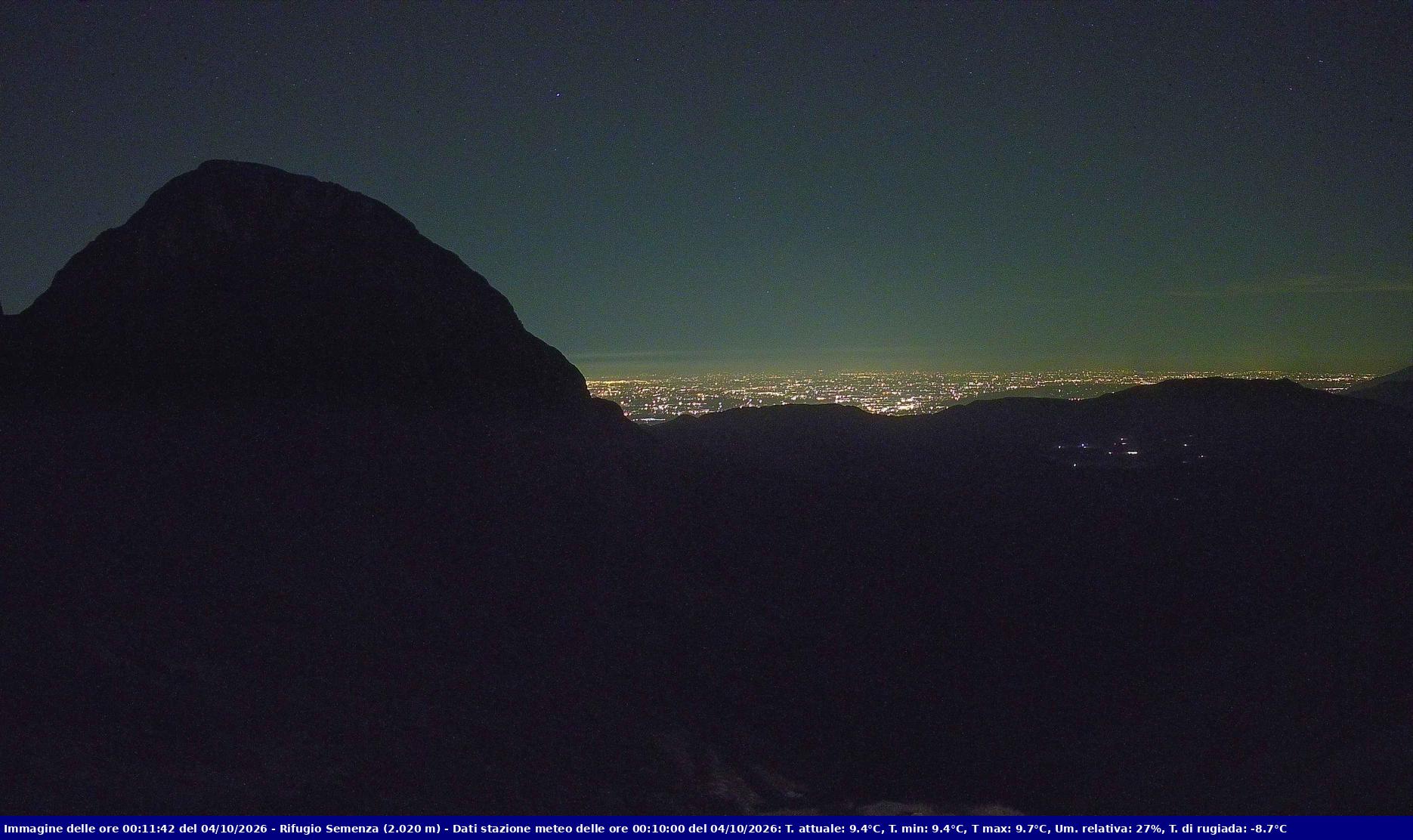 Webcam Rif. Semenza - 2020m - puntamento verso la Piana del Cansiglio e la pianura veneta in direzione sud-ovest