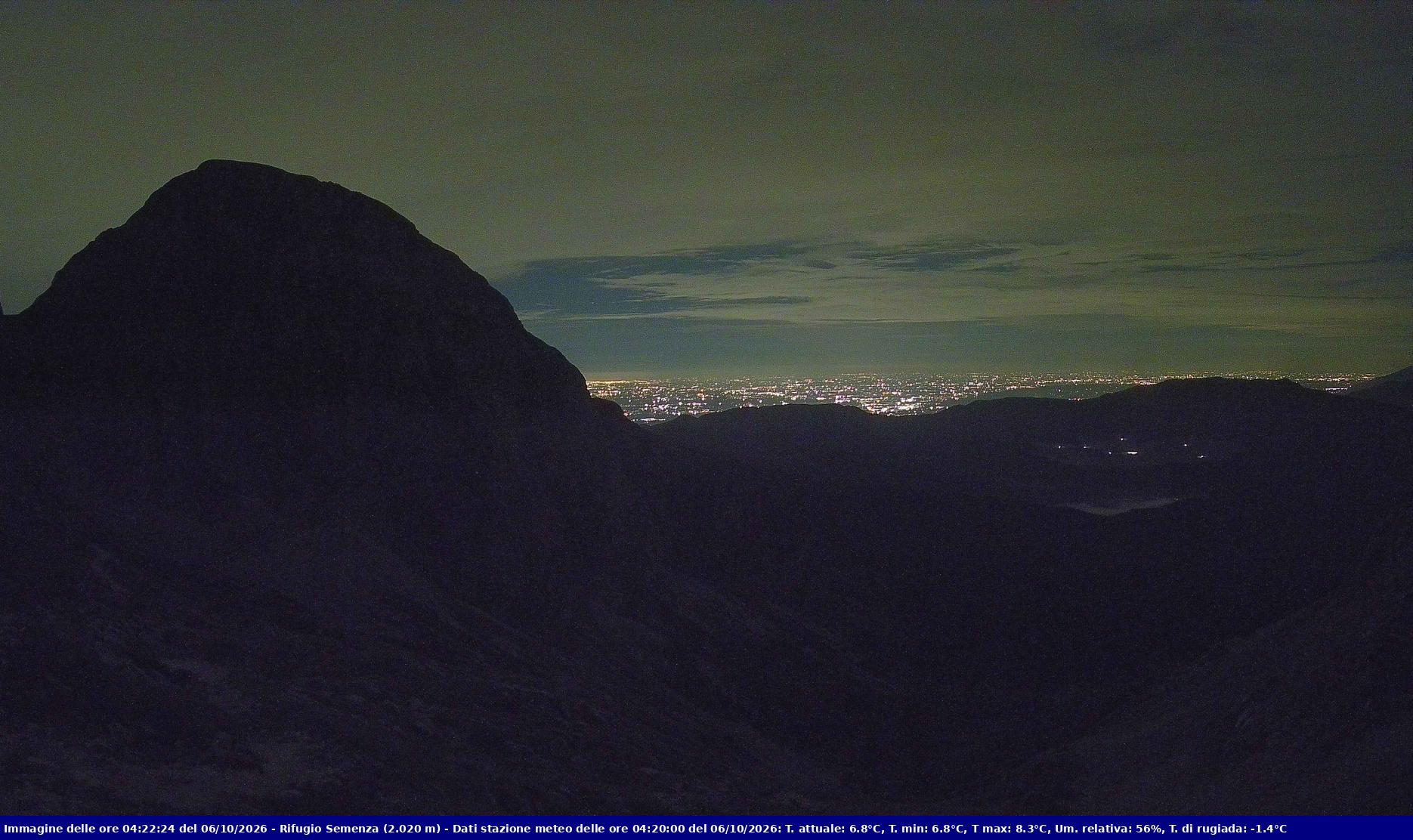 Webcam Rif. Semenza - 2020m - puntamento verso la Piana del Cansiglio e la pianura veneta in direzione sud-ovest