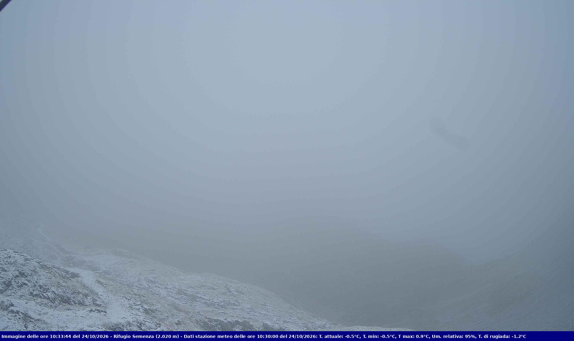 Webcam Rif. Semenza - 2020m - puntamento verso la Piana del Cansiglio e la pianura veneta in direzione sud-ovest