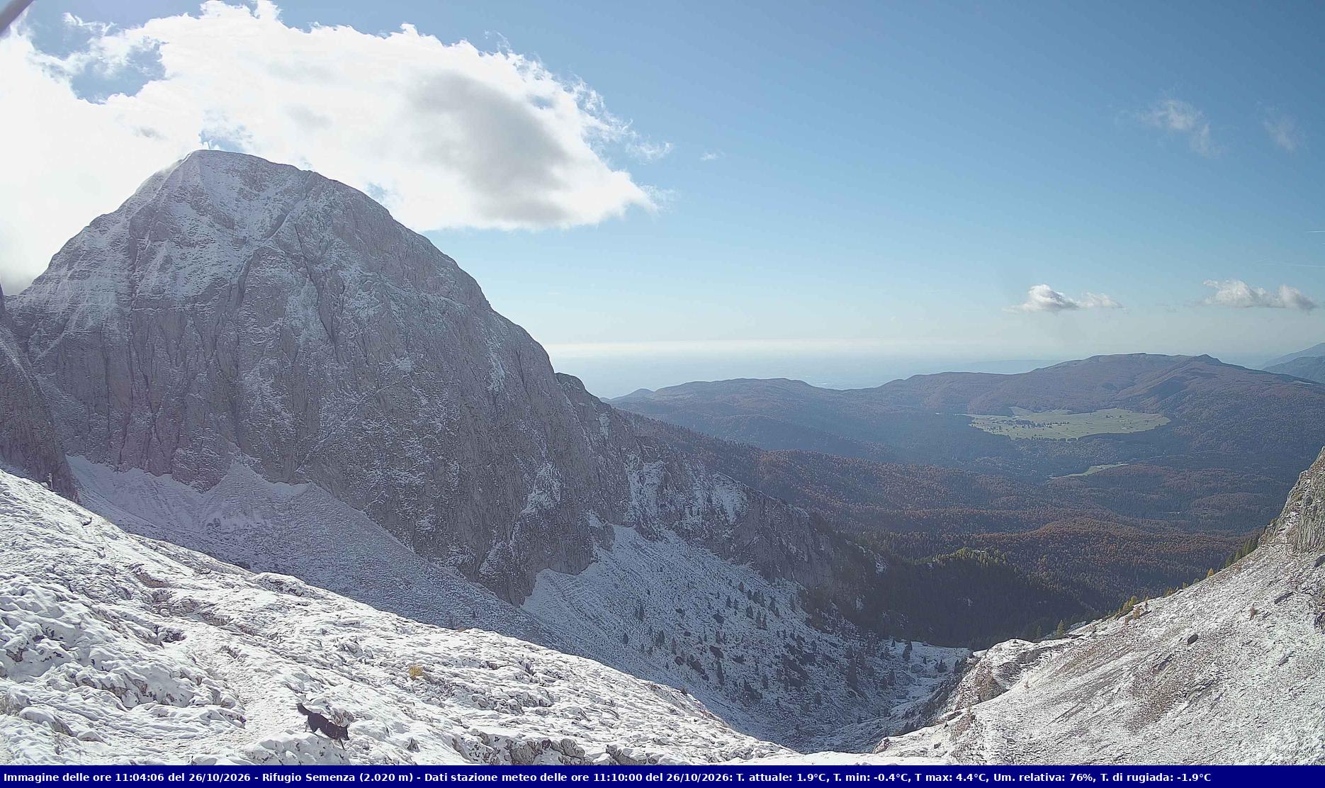 Webcam Rif. Semenza - 2020m - puntamento verso la Piana del Cansiglio e la pianura veneta in direzione sud-ovest