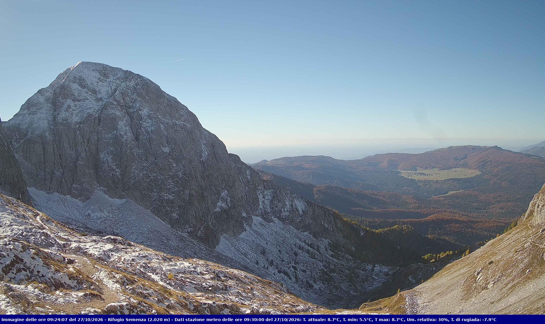 Webcam Rif. Semenza - 2020m - puntamento verso la Piana del Cansiglio e la pianura veneta in direzione sud-ovest