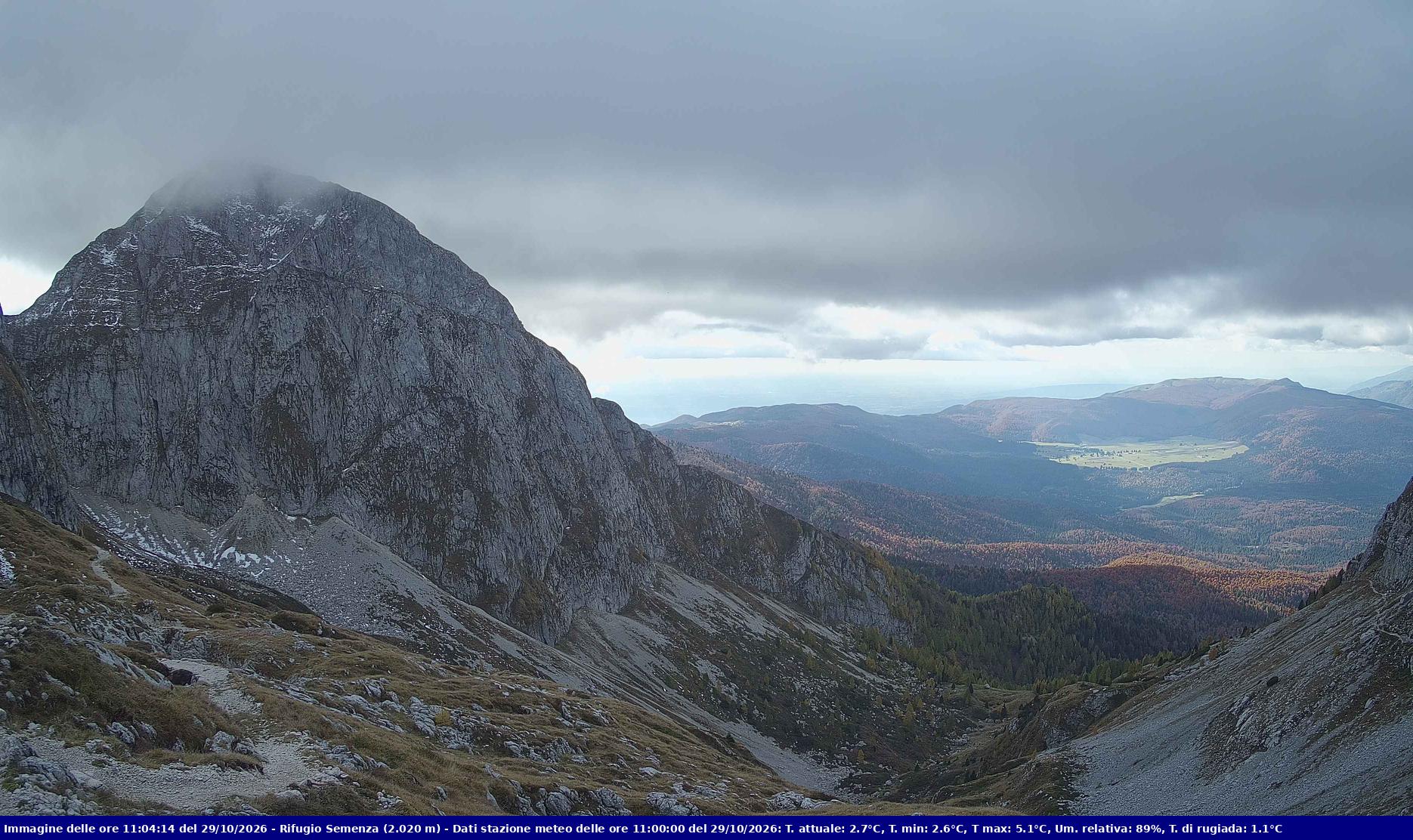 Webcam Rif. Semenza - 2020m - puntamento verso la Piana del Cansiglio e la pianura veneta in direzione sud-ovest